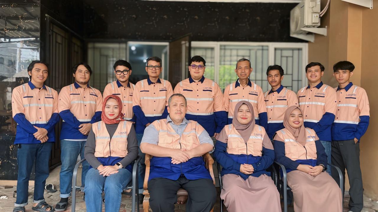 OUR TEAM