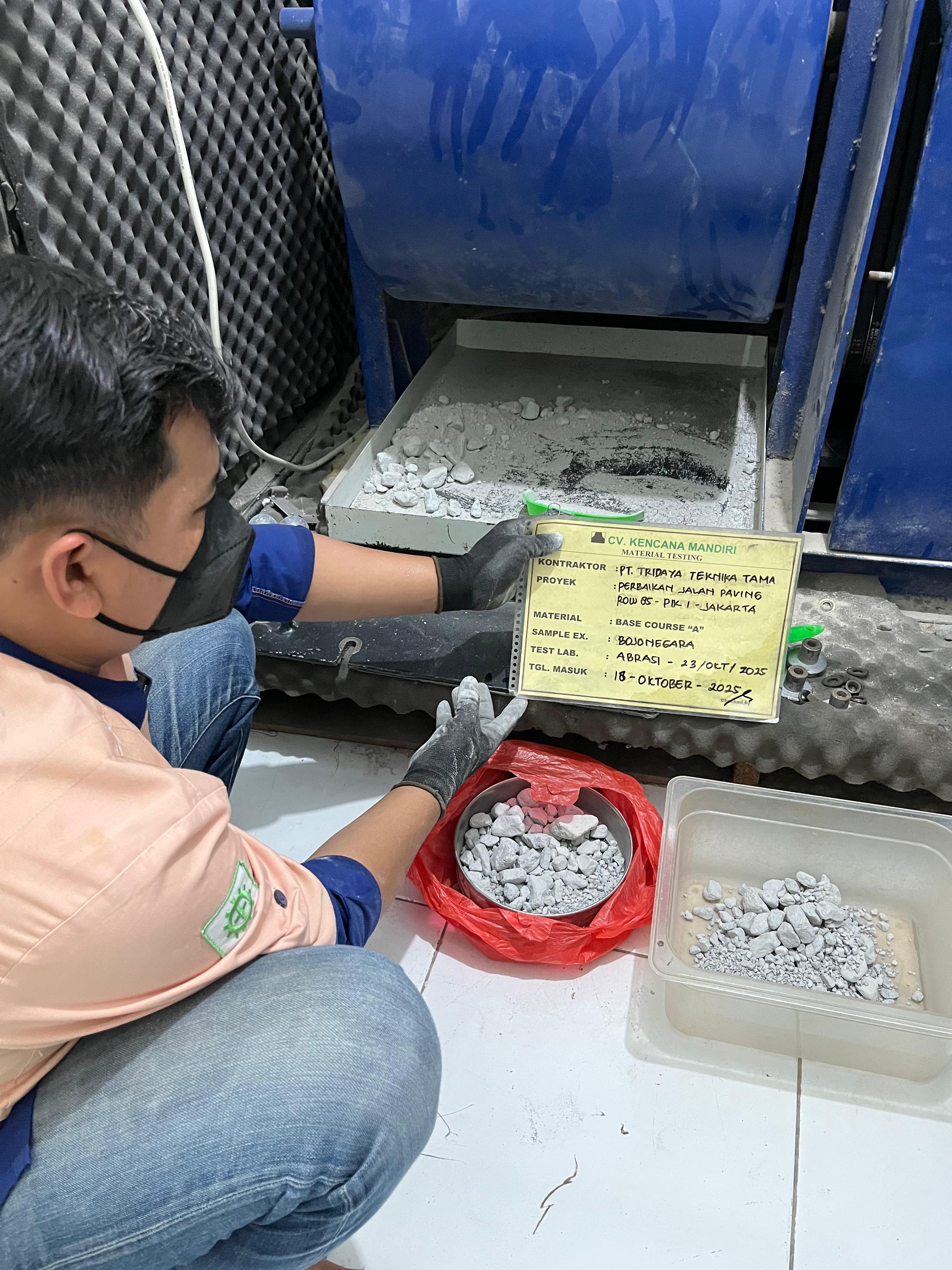 Uji Laboratorium CV Kencana Mandiri